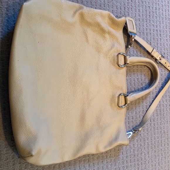 PRADA beige leather tote with crossbod and handles - Picture 5 of 8